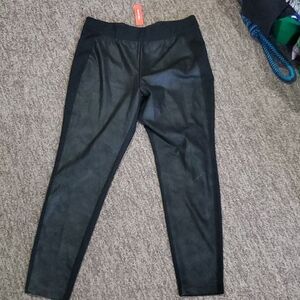 Ladies pants size large